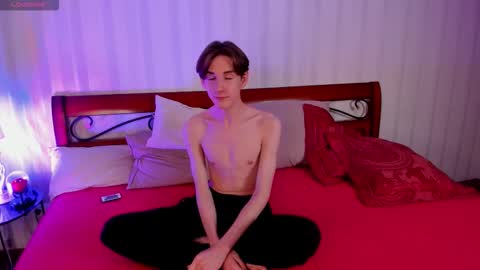 Snapshot of ted_lunn chatting on 11-09-25, 06:55 Ted online show from 11-09-25, 06:55