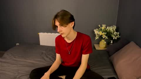 Snapshot of ted_lunn chatting on 12-13-25, 07:53 Ted online show from 12-13-25, 07:53