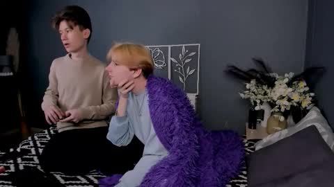 Snapshot of ted_lunn chatting on 02-09-26, 08:24 Ted online show from 02-09-26, 08:24