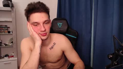 Snapshot of teddy_mode chatting on 02-01-25, 06:54 Teddy online show from 02-01-25, 06:54