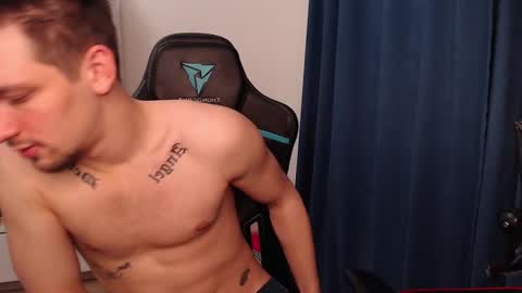 Snapshot of teddy_mode chatting on 02-15-25, 09:15 Teddy online show from 02-15-25, 09:15