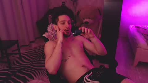 Snapshot of teddy_mode chatting on 03-03-25, 03:30 Teddy online show from 03-03-25, 03:30