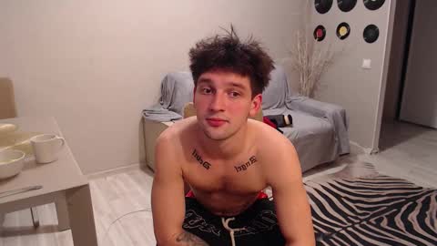 Snapshot of teddy_mode chatting on 10-02-25, 08:16 Teddy online show from 10-02-25, 08:16