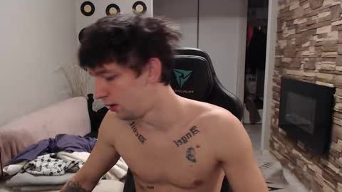 Teddy online show from 11-26-25, 01:50