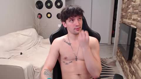 Teddy online show from 03-18-26, 03:53