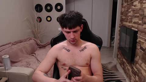 Teddy online show from 04-19-26, 06:10