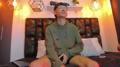 Smith online show from 12-05-25, 11:30