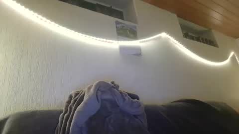 Peter online show from 12-02-25, 06:25