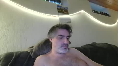 Peter online show from 12-22-25, 03:09