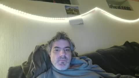 Peter online show from 03-09-26, 02:59