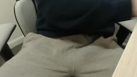 Snapshot of teeteeg chatting on 11-12-25, 11:32 teeteeg online show from 11-12-25, 11:32