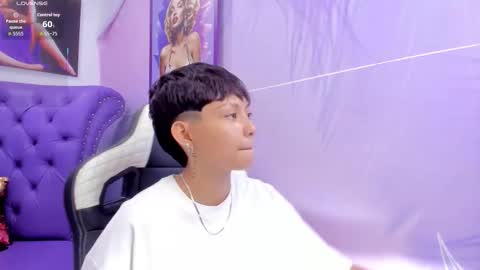 Snapshot of tefi_meow chatting on 09-23-25, 12:30 Stefani  online show from 09-23-25, 12:30