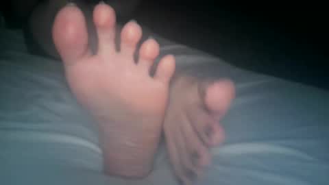 Viv West online show from 11-04-25, 03:05