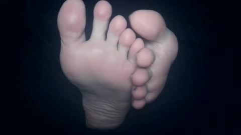 Viv West online show from 12-23-25, 04:21