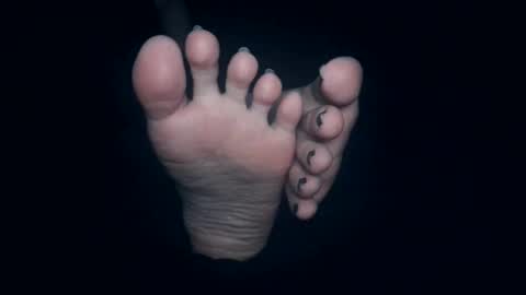 Viv West online show from 01-12-26, 05:12