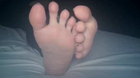 Viv West online show from 02-11-26, 03:33