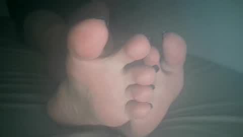 Viv West online show from 04-23-26, 04:03