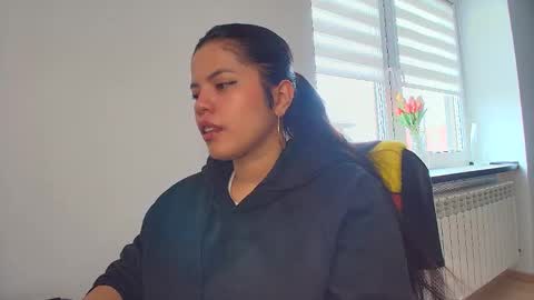 Amazing SALOME online show from 05-12-26, 08:11