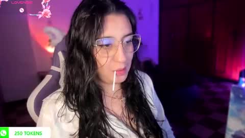 Snapshot of tellme_maddie chatting on 07-31-26, 11:59 Maddie online show from 07-31-26, 11:59