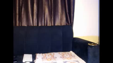 tempting_vibe online show from 06-06-26, 05:06
