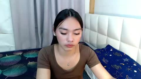 YOGIRL MAXINE online show from 07-06-26, 03:03