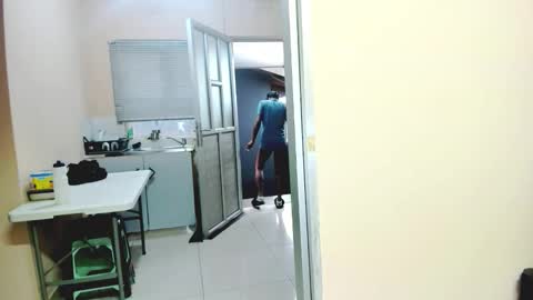 Snapshot of temptressqeen chatting on 01-10-26, 04:14 temptressqeen online show from 01-10-26, 04:14