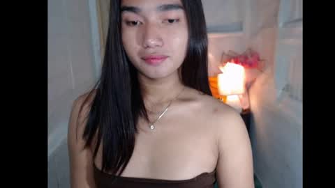 Snapshot of temtaionoflust chatting on 03-13-26, 12:50 TransGoddessZhandria online show from 03-13-26, 12:50