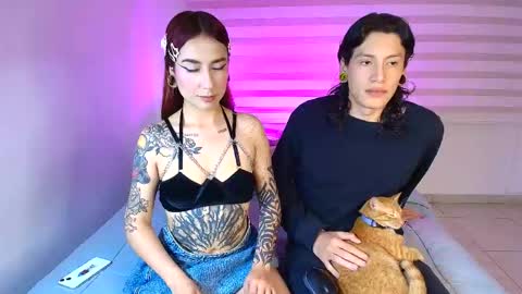 tender_dust online show from 06-09-26, 04:35