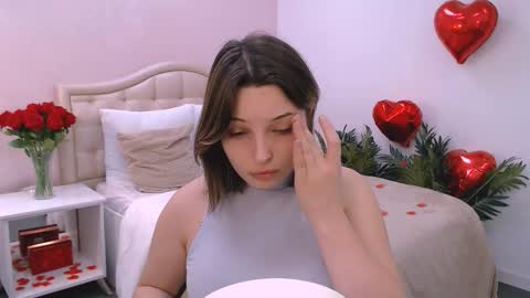 Snapshot of tendermeow chatting on 03-09-26, 08:24 Lisa online show from 03-09-26, 08:24