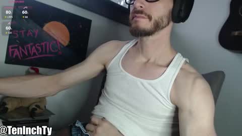 Ty online show from 12-17-25, 05:19