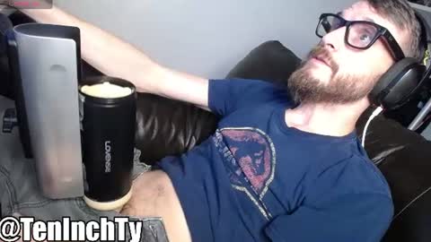 Ty online show from 07-29-26, 04:21