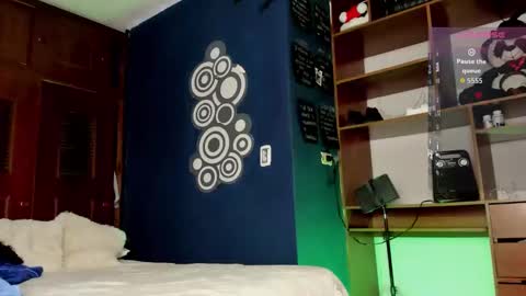 Teo online show from 03-09-26, 11:42