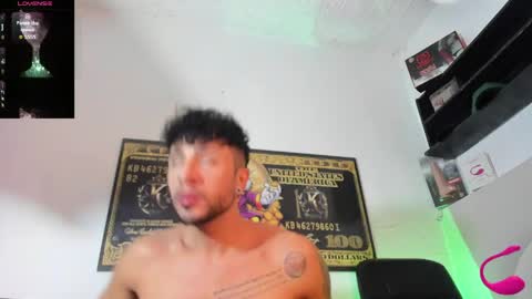 Snapshot of teo_swt chatting on 05-10-26, 02:28 TEO SWEET online show from 05-10-26, 02:28