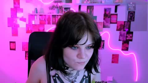 your love online show from 04-25-26, 01:41