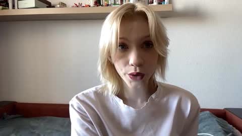 Anna online show from 03-10-26, 05:12