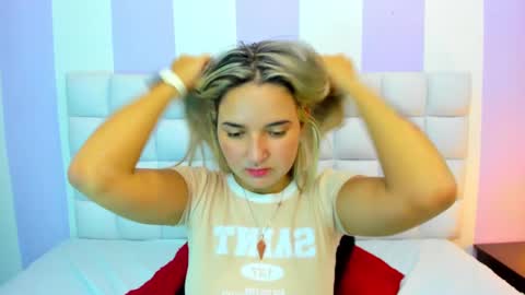 Teresa online show from 03-02-25, 07:23