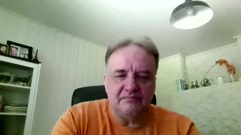 Snapshot of tero007 chatting on 06-11-26, 06:22 tero007 online show from 06-11-26, 06:22