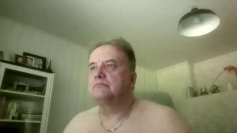 Snapshot of tero007 chatting on 06-22-26, 05:15 tero007 online show from 06-22-26, 05:15