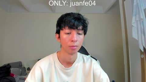 Snapshot of teroship_boy chatting on 12-14-24, 01:39 Juanfe online show from 12-14-24, 01:39