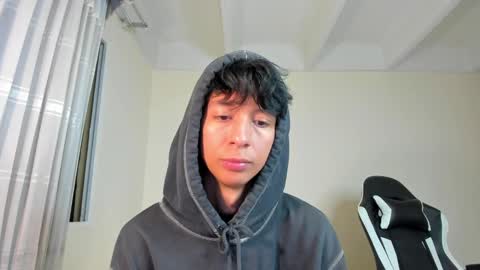 Snapshot of teroship_boy chatting on 12-16-24, 02:47 Juanfe online show from 12-16-24, 02:47