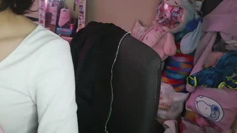 Terra Elowen online show from 06-19-26, 12:42
