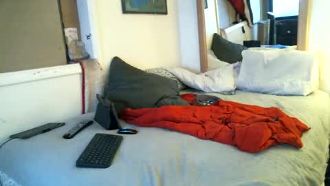 Snapshot of terrainme chatting on 01-04-25, 06:52 Axle online show from 01-04-25, 06:52