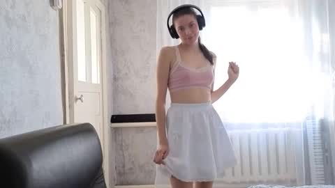 Anny Simpson online show from 10-07-25, 04:42