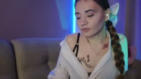 Anny Simpson online show from 07-18-26, 07:17