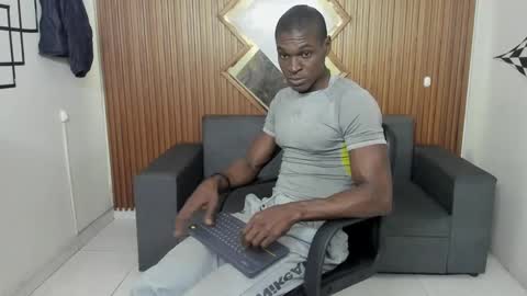 Snapshot of terranze_z chatting on 01-20-25, 07:46 terranze_z online show from 01-20-25, 07:46