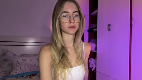 tessa_calmness online show from 07-20-26, 04:27