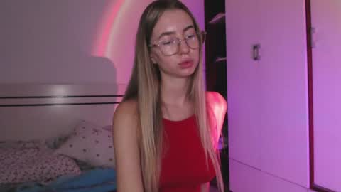 tessa_calmness online show from 08-04-26, 03:43
