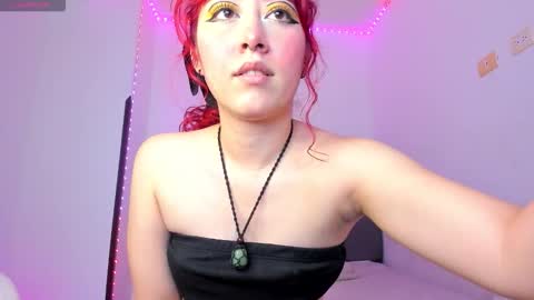 Snapshot of tessa_evanss chatting on 03-11-26, 10:38 Tessa online show from 03-11-26, 10:38