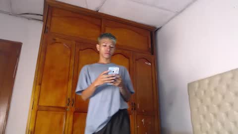 tessachains online show from 02-17-26, 12:45