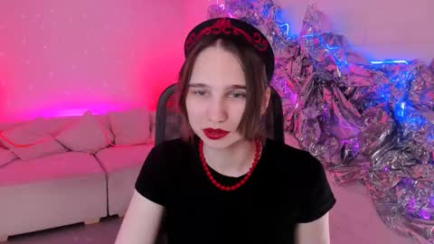 Tessa online show from 12-02-25, 09:03